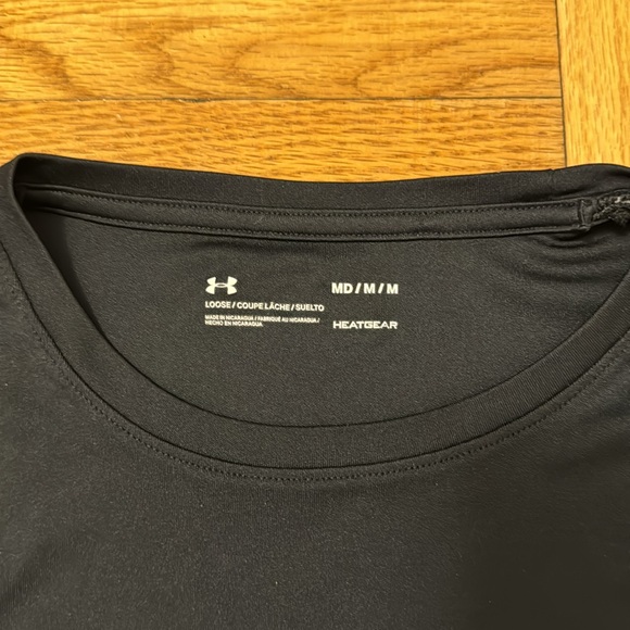 Under Amour Dri-Fit Athletic Shirt - Picture 3 of 4